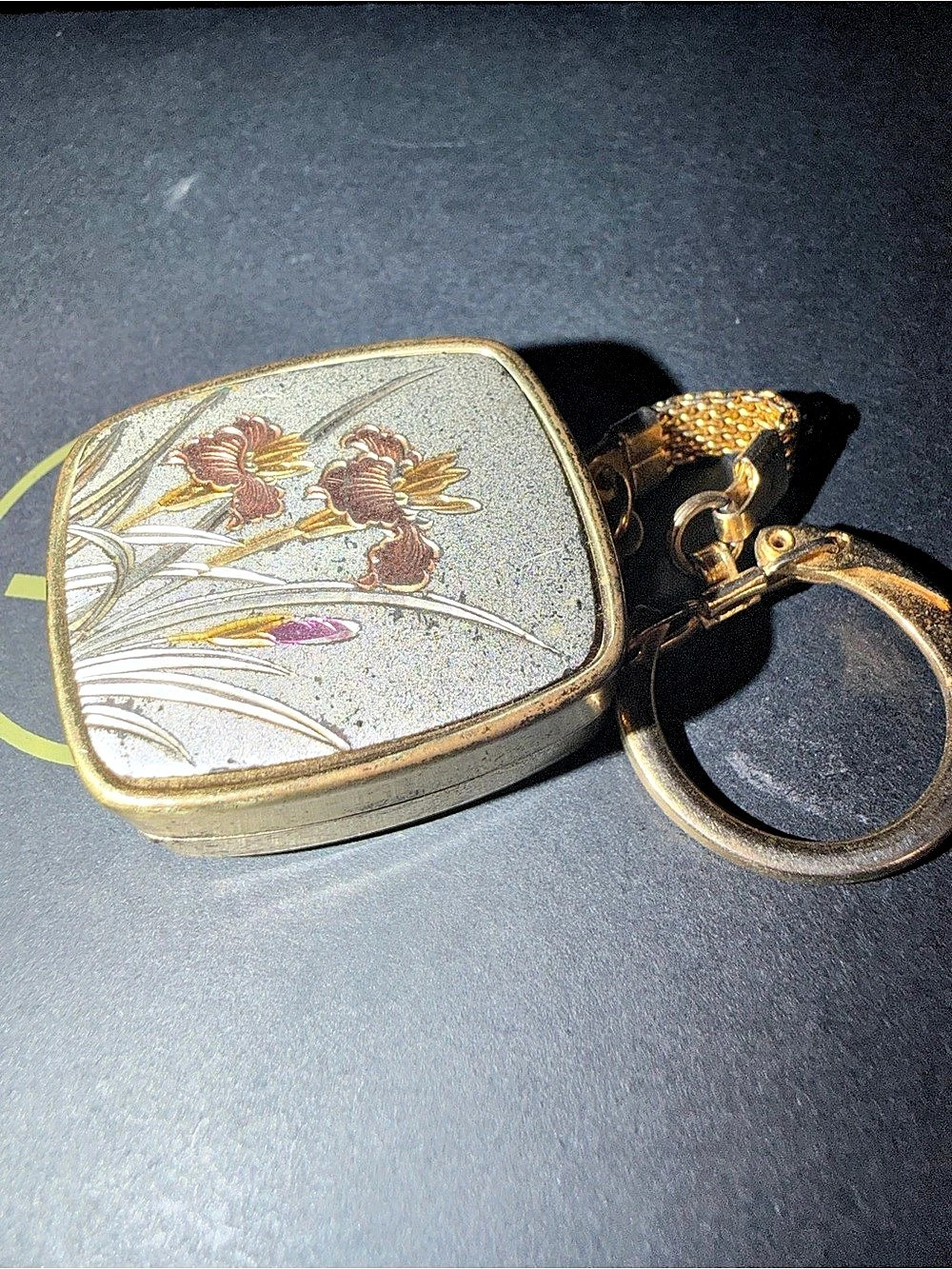 Floral Vintage Musical Keychain in Gold & Gray